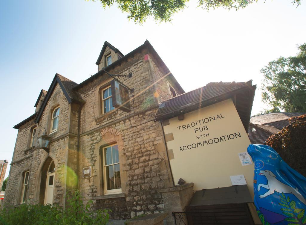 The Talbot Inn سيرنسيستر المظهر الخارجي الصورة